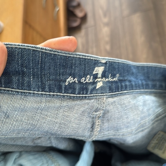 Perfectly distressed 7 for all mankind denim skirt with a train - Picture 11 of 16